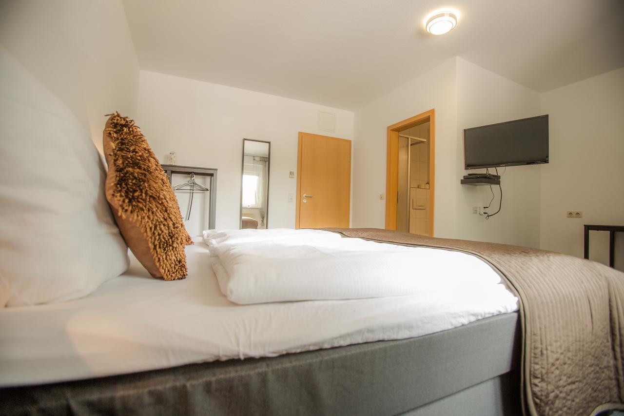 Hotel Degen Weilerbach Eksteriør bilde