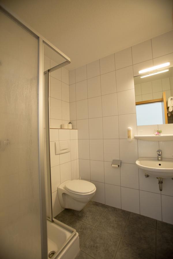 Hotel Degen Weilerbach Eksteriør bilde